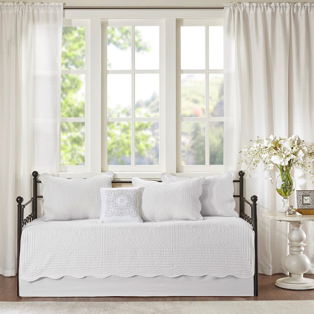 6 Piece Reversible Soped Edge Daybed Cover Set White Daybed White Polyester