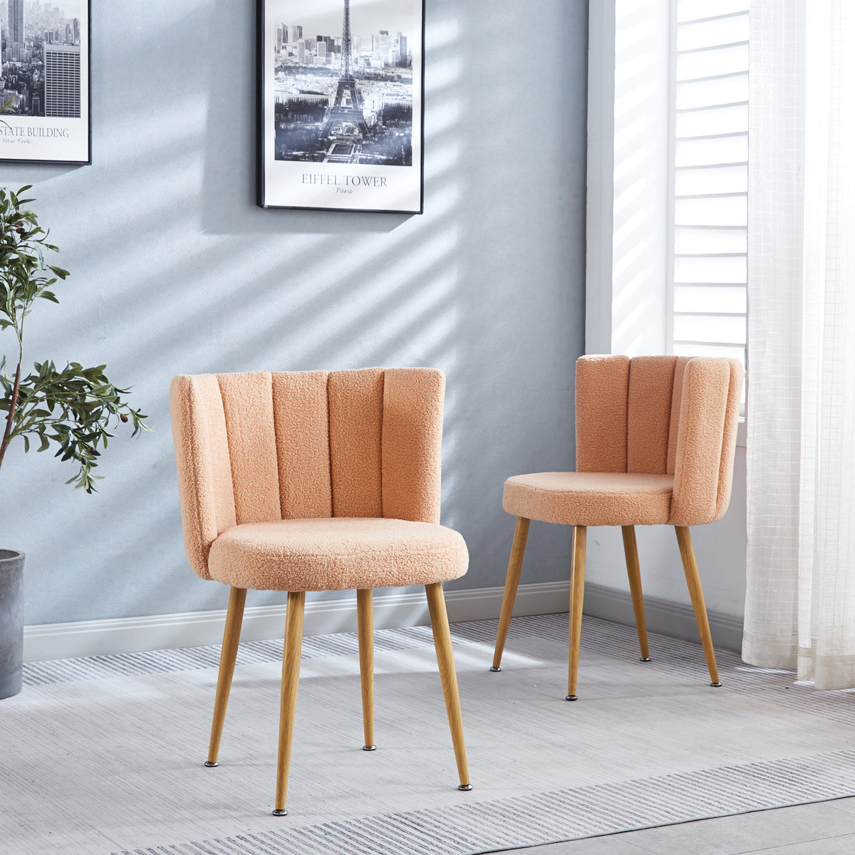 Modern Beige Dining Chair Set Of 2 With Iron Tube Wood Color Legs, Shorthair Cushions And Comfortable Backrest, Suitable For Dining Room, Living Room, Cafe, Simple Structure. Light Beige Fabric