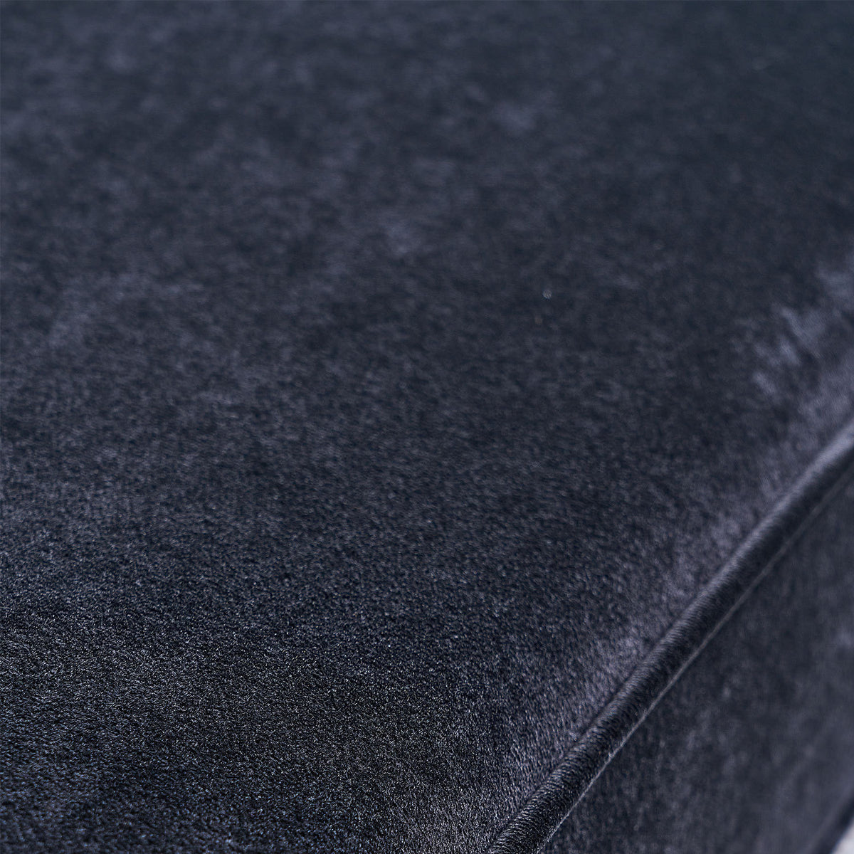 Modern Tufted Velvet Sofa 87.4 Inch For Living Room Black Color Black Velvet Wood Primary Living Space Tufted Back Modern Flared Arms Foam Velvet 2 Seat