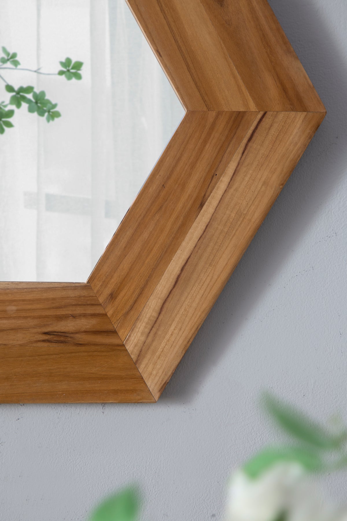 18.5" X 18.5" Hexagon Mirror With Natural Wood Frame, Wall Decor For Living Room Bathroom Hallway Natural Wood Glass