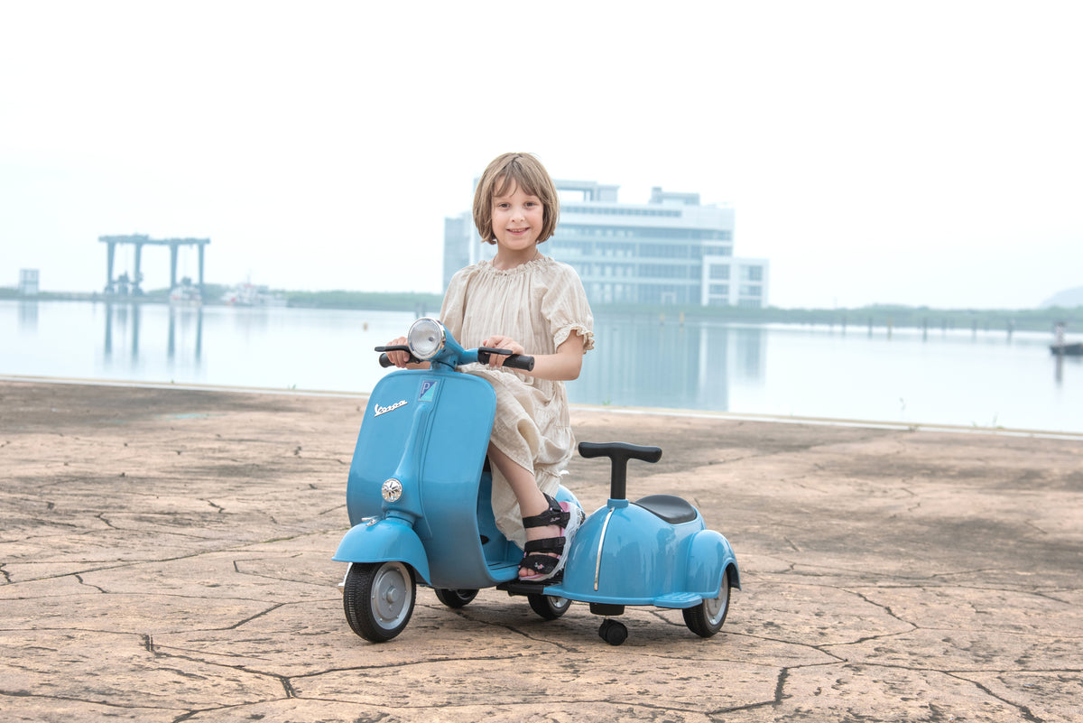 6V Licensed Vespa Scooter Motorcycle With Side Car For Kids, Blue Blue Chrome
