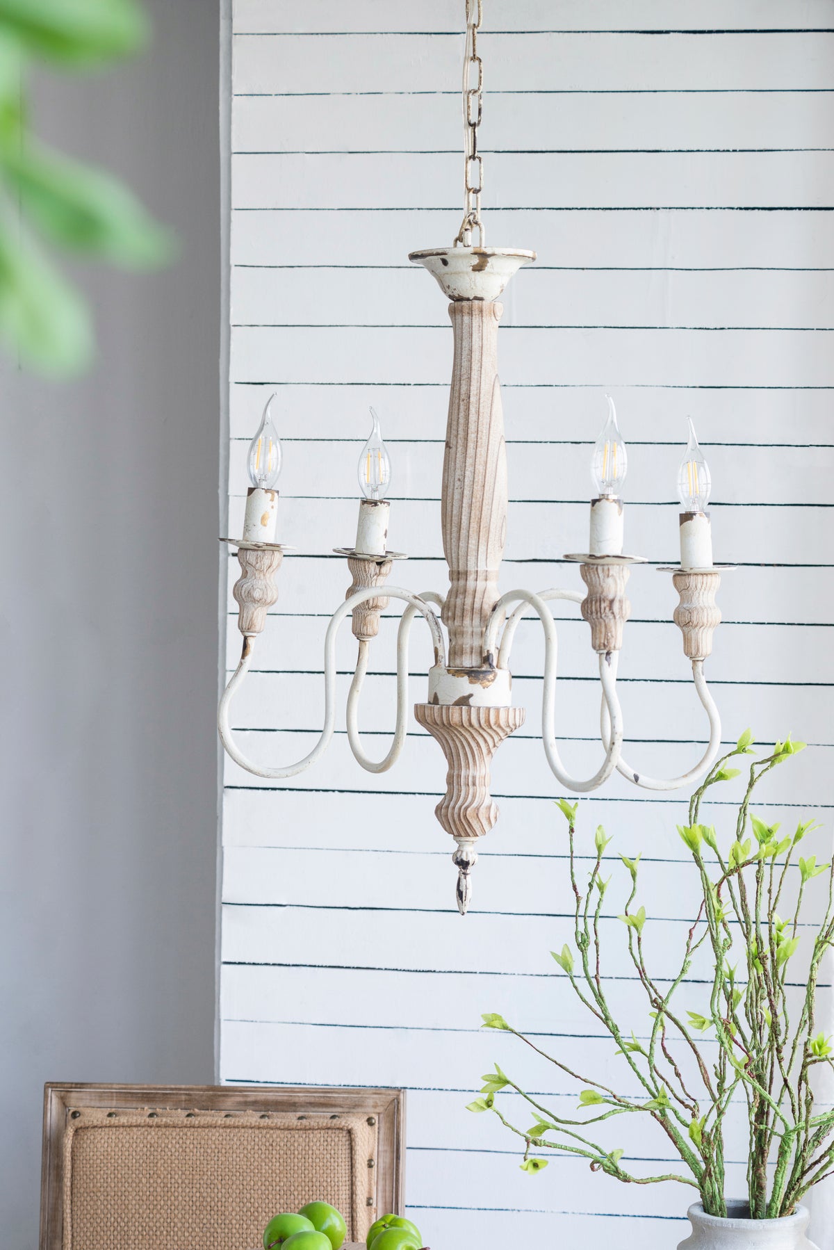 4 Light Wood Chandelier, Hanging Light Fixture With Adjustable Chain For Kitchen Dining Room Foyer Entryway, Bulb Not Included Cream White Wood