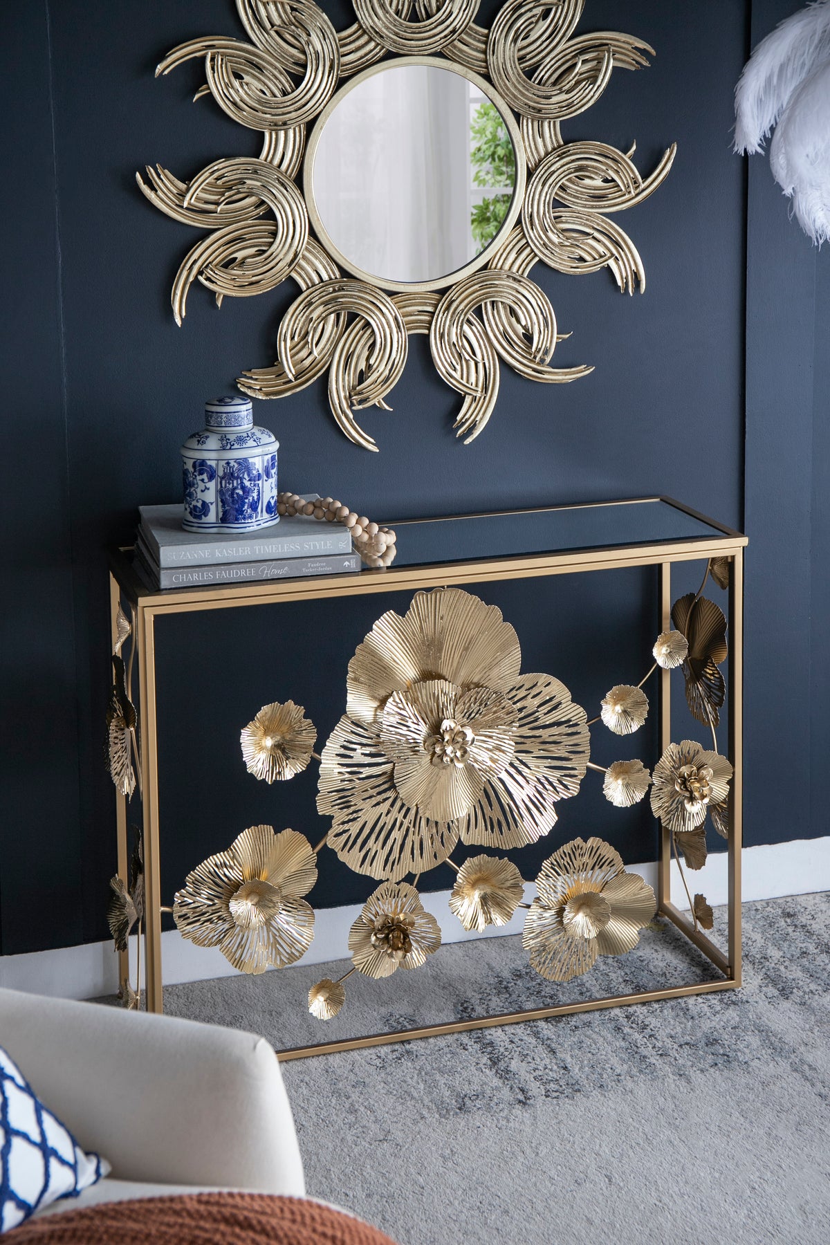 39.5" X 12" X 30.5" Gold Console Table With Mirrored Glass Top, Modern Entryway Table For Living Room Foyer Entryway Gold Iron