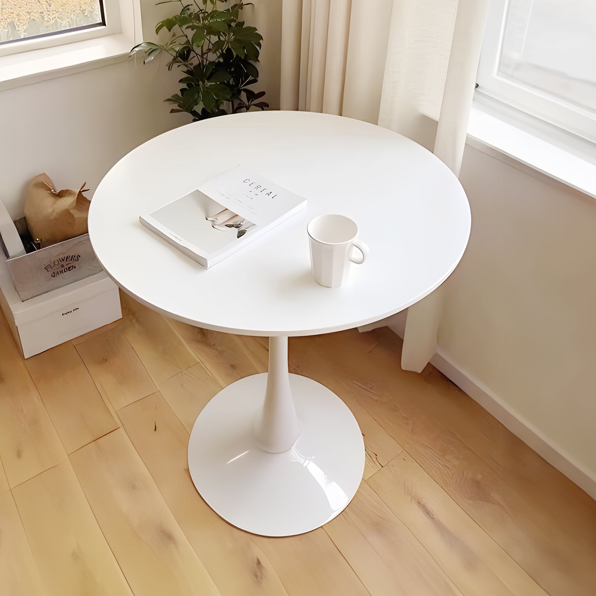 5 Pieces 31.5 Inch Round Dining Table Set For 4 And 4 Pieces Upholstered Chairs For Four Person, Mdf Table Top, Off White Faux Fur With White Table Leg For Kitchen, Reception Room White Mdf Metal