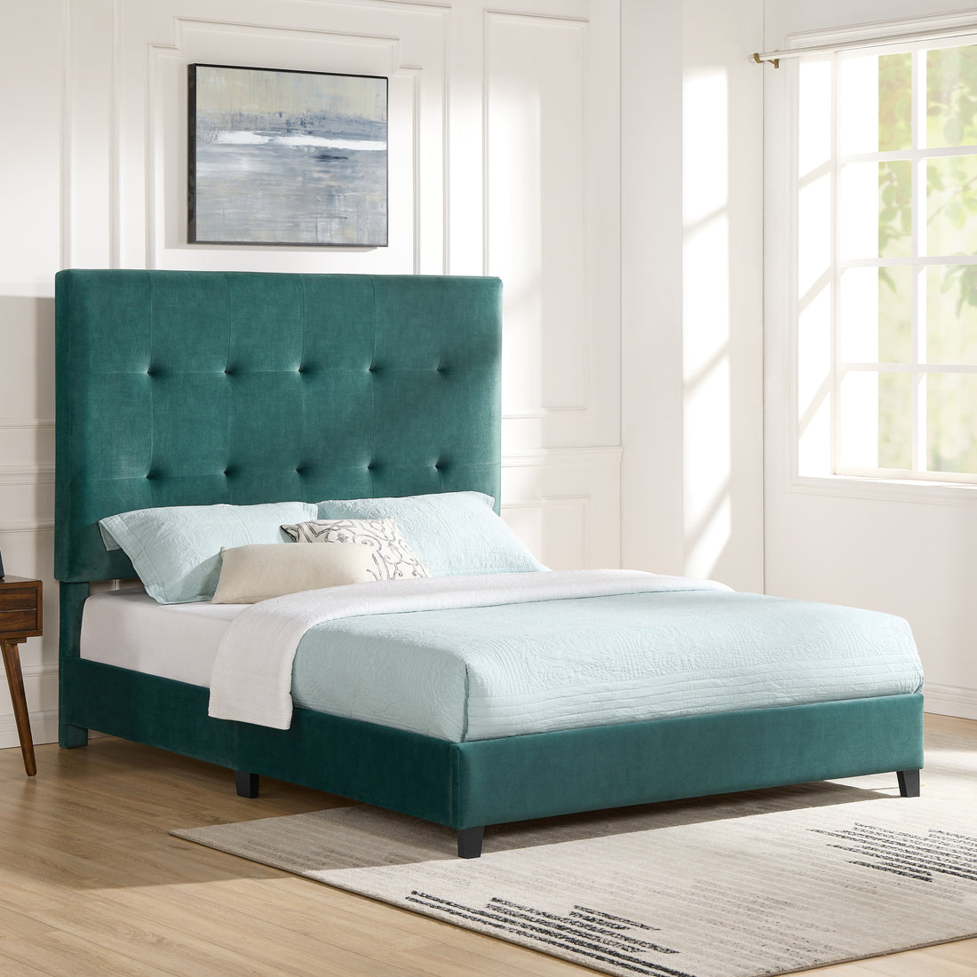 Queen Size Green Velvet Tufted Upholstered Platform Bed Box Spring Required Queen Green Wood Bedroom Contemporary,Modern,Transitional Bed Frame Foam Velvet Polyester