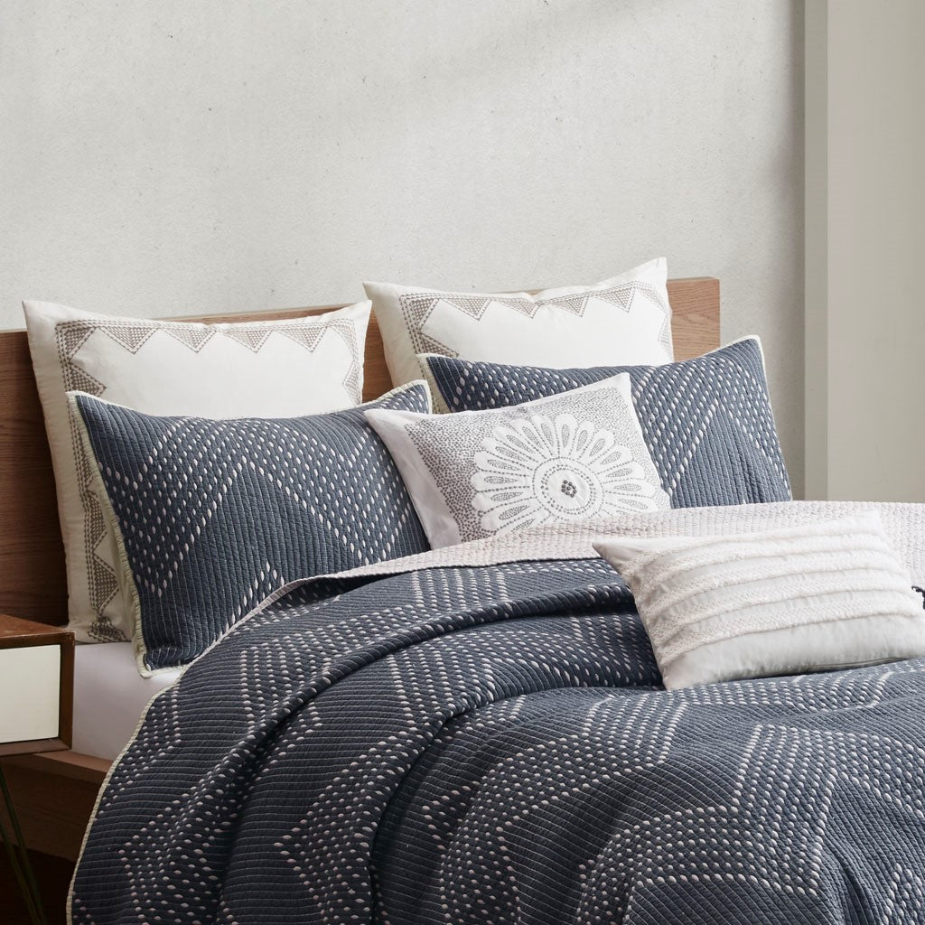 3 Piece Embroidered Cotton Quilt Set Navy King Cal King King Navy Cotton