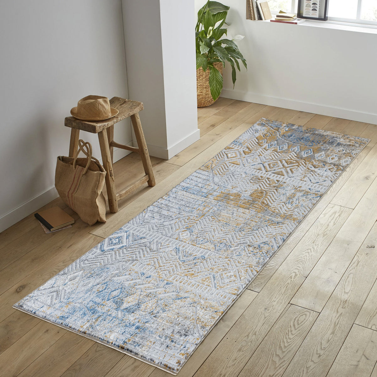 Legacy Gc Cam8006 Multi 5 Ft. 3 In. X 7 Ft. Area Rug White Polyester