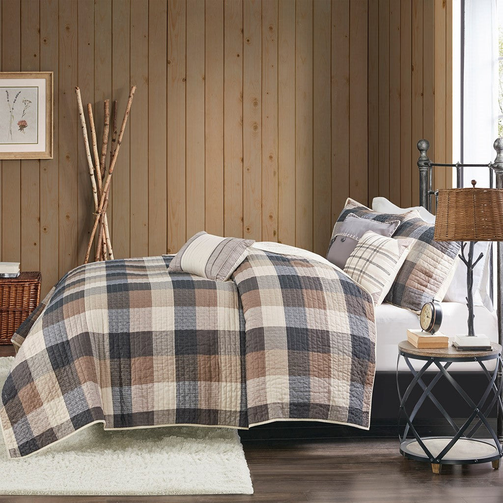 6 Piece Printed Herringbone Quilt Set With Throw Pillows Neutral King Cal King Neutral Polyester