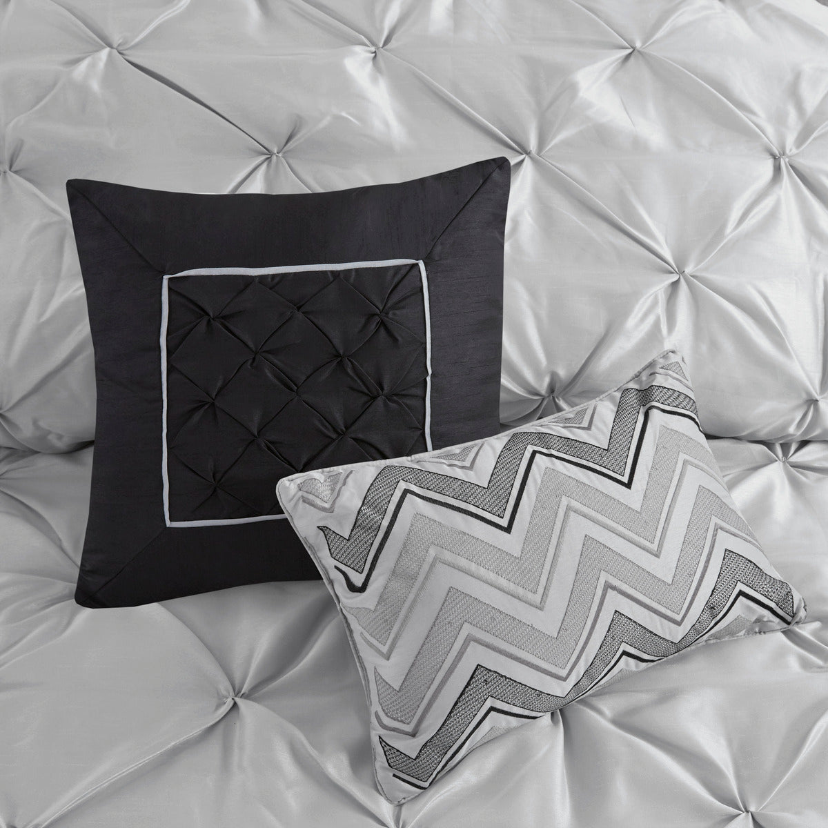 7 Piece Tufted Comforter Set Grey Queen Queen Grey Polyester