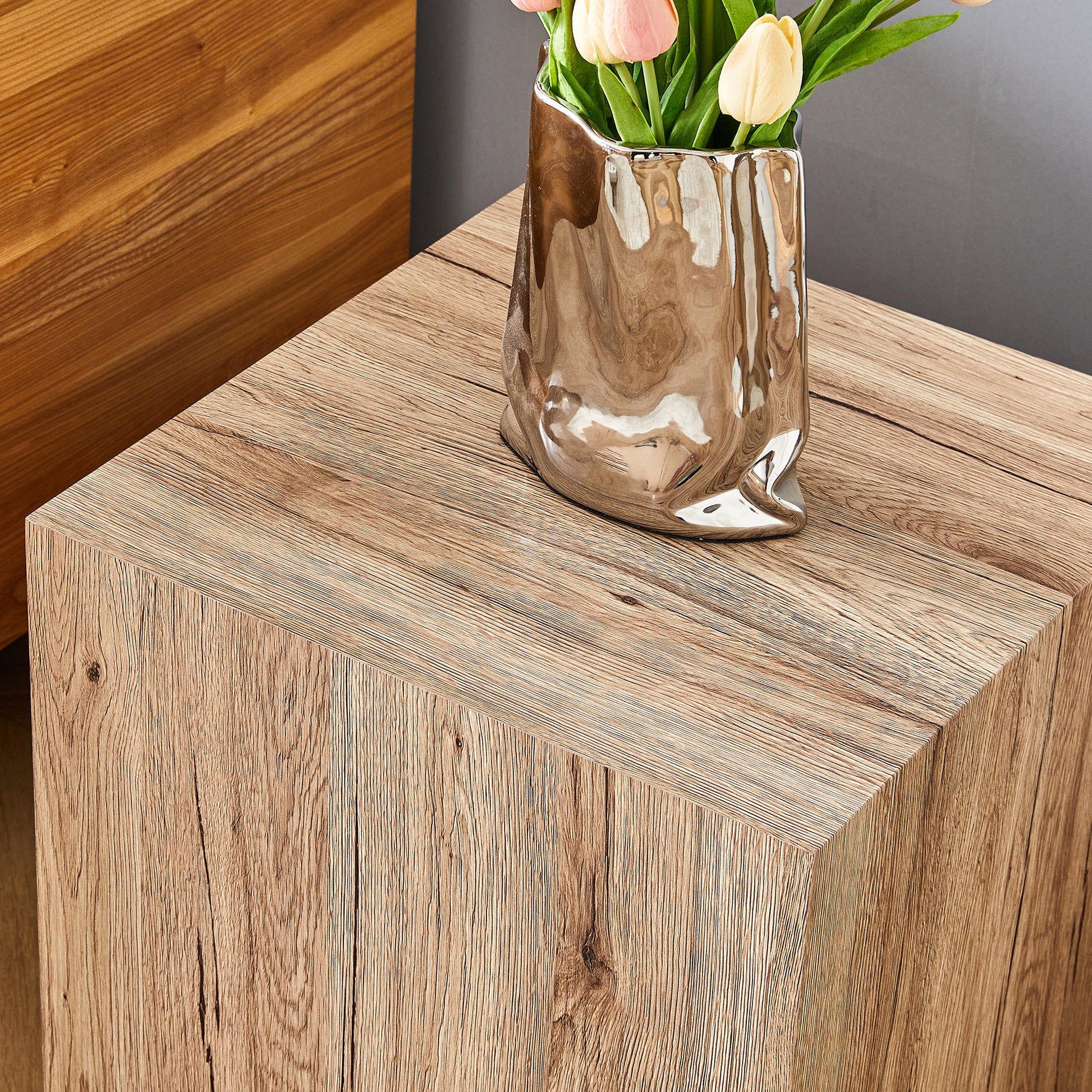 Modern Three Piece Coffee Table.Elevate Your Living Space With This Modern Mdf Coffee Table That Showcases Smooth, Light Wood Color Texture Patterns. Stylish Design. Wood Mdf