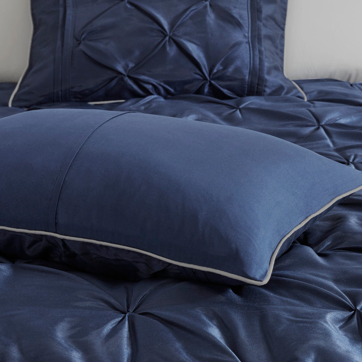 7 Piece Tufted Comforter Set Navy Queen Queen Navy Polyester