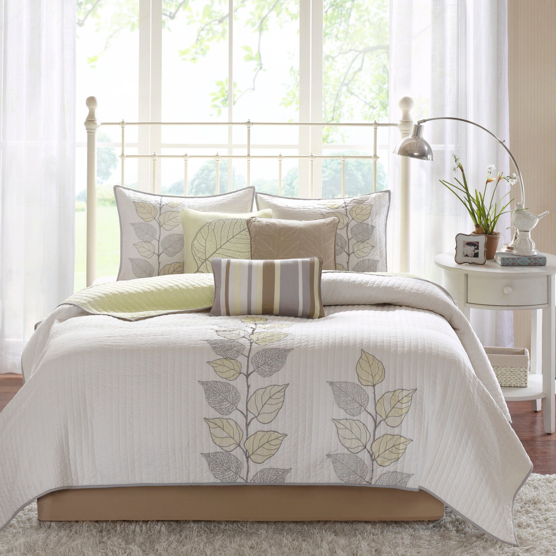 6 Piece Embroidered Quilt Set With Throw Pillows Yellow Full Queen Full Yellow White Cotton