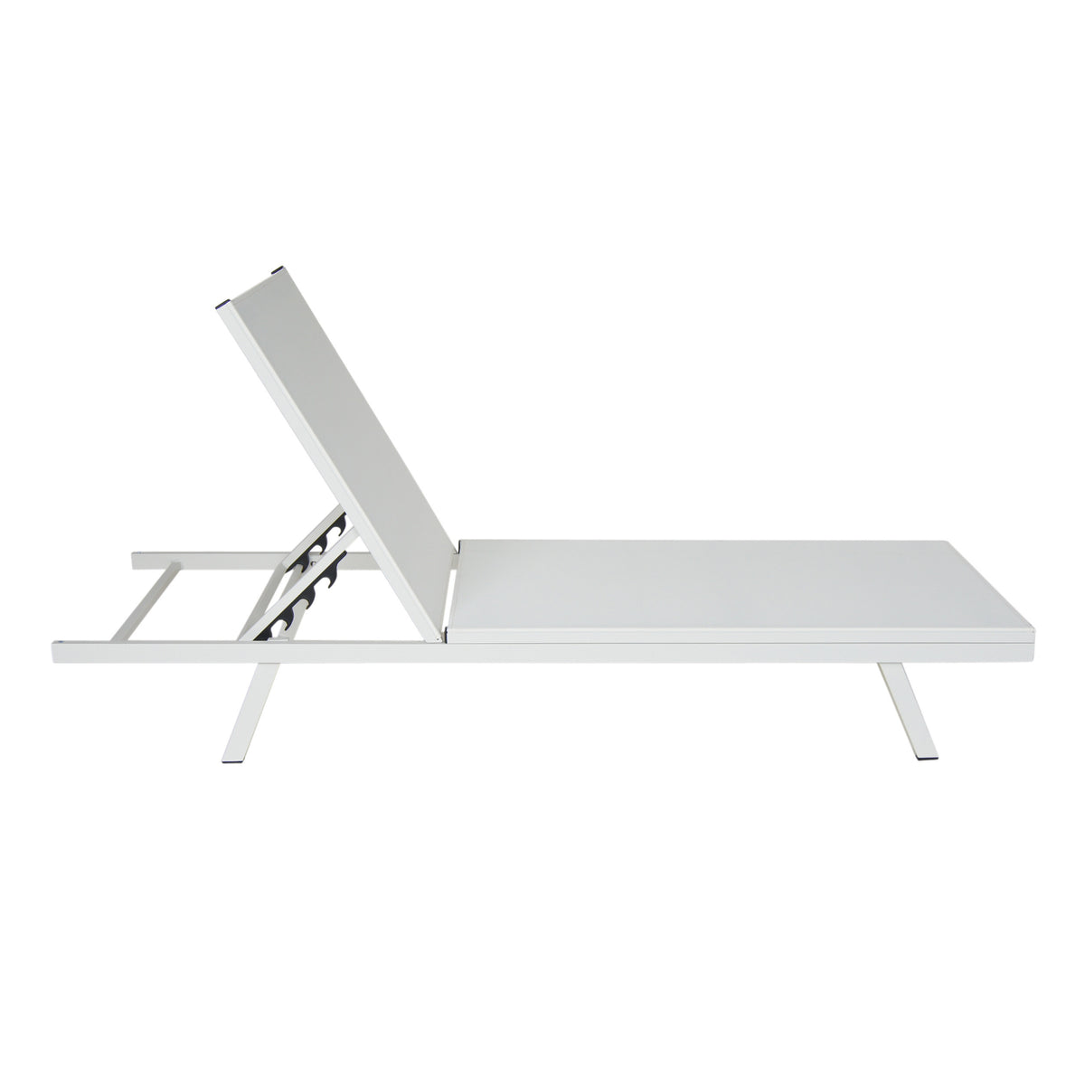 Salton Chaise Lounge White Metal Mesh