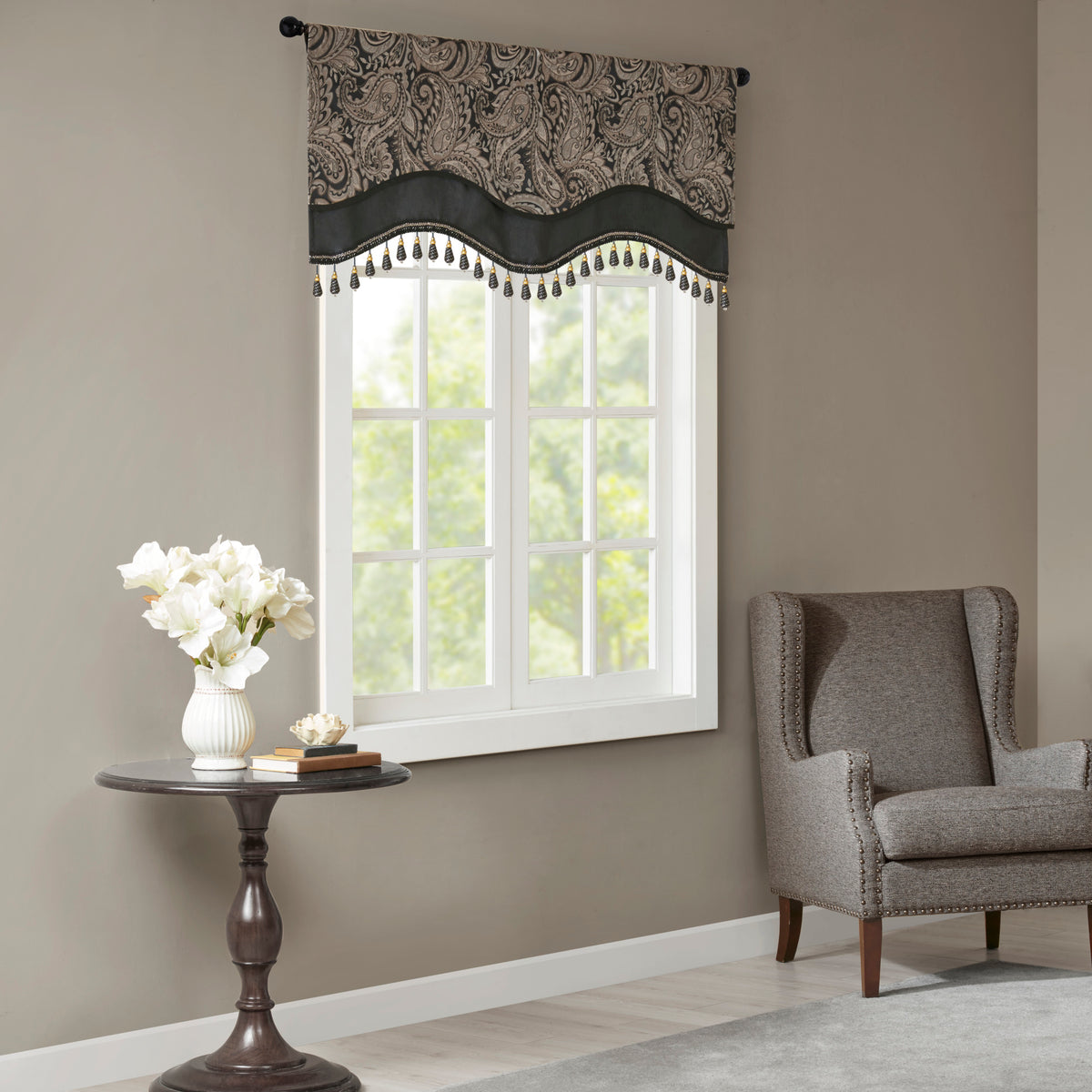 Jacquard Window Rod Pocket Valance With Beads Black 50X18" Black Polyester