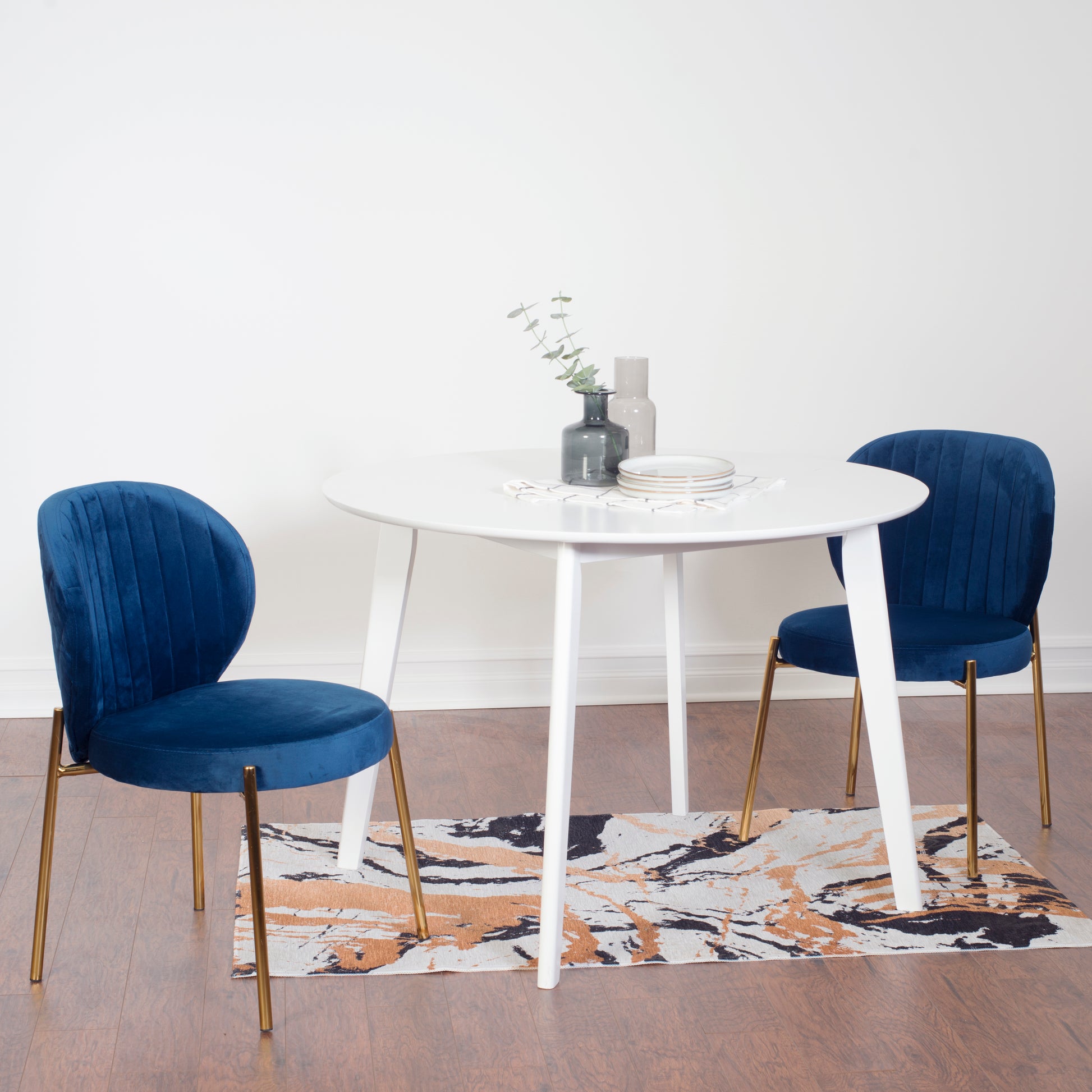 Amoa Contemporary 3 Piece Dining Set, White Round Dining Table With 2 Chairs Wood White Seats 2 White Wood Dining Room Fixed Table Rubberwood Round 4 Leg Round Dining Table With Chair Mdf