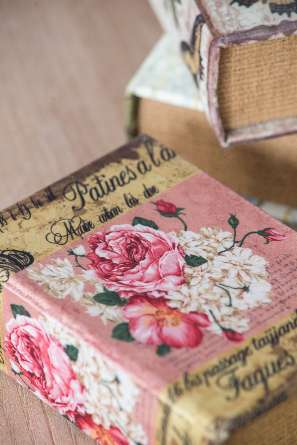 Set Of 4 Book Boxes With Birds, Flowers, And Handwriting Design, 5.5X4X2" Multi Mdf
