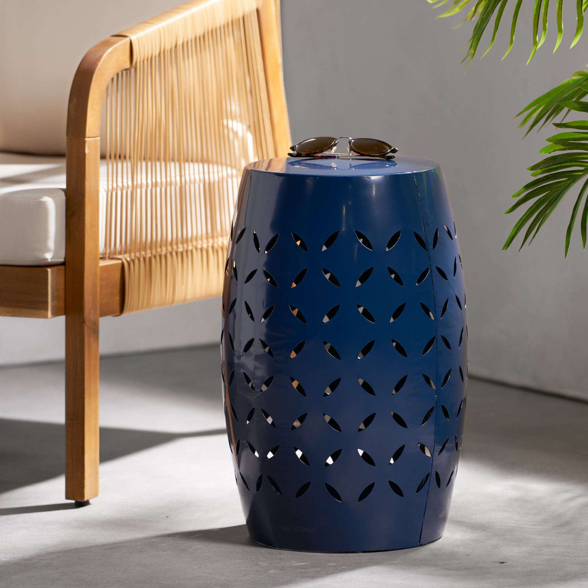Lilac 12 Side Table Dark Blue Iron