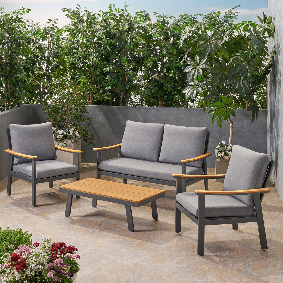 Sinclair 4Pc Chat Set Grey Metal Mesh Wood Fabric