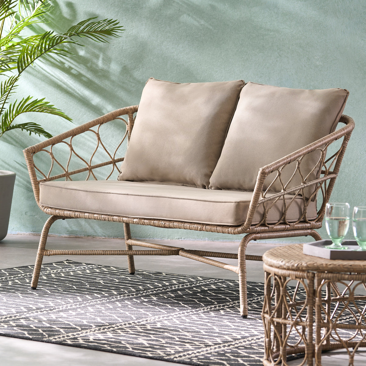 Bruce Seat Brown Pe Rattan Iron Waterproof Fabric
